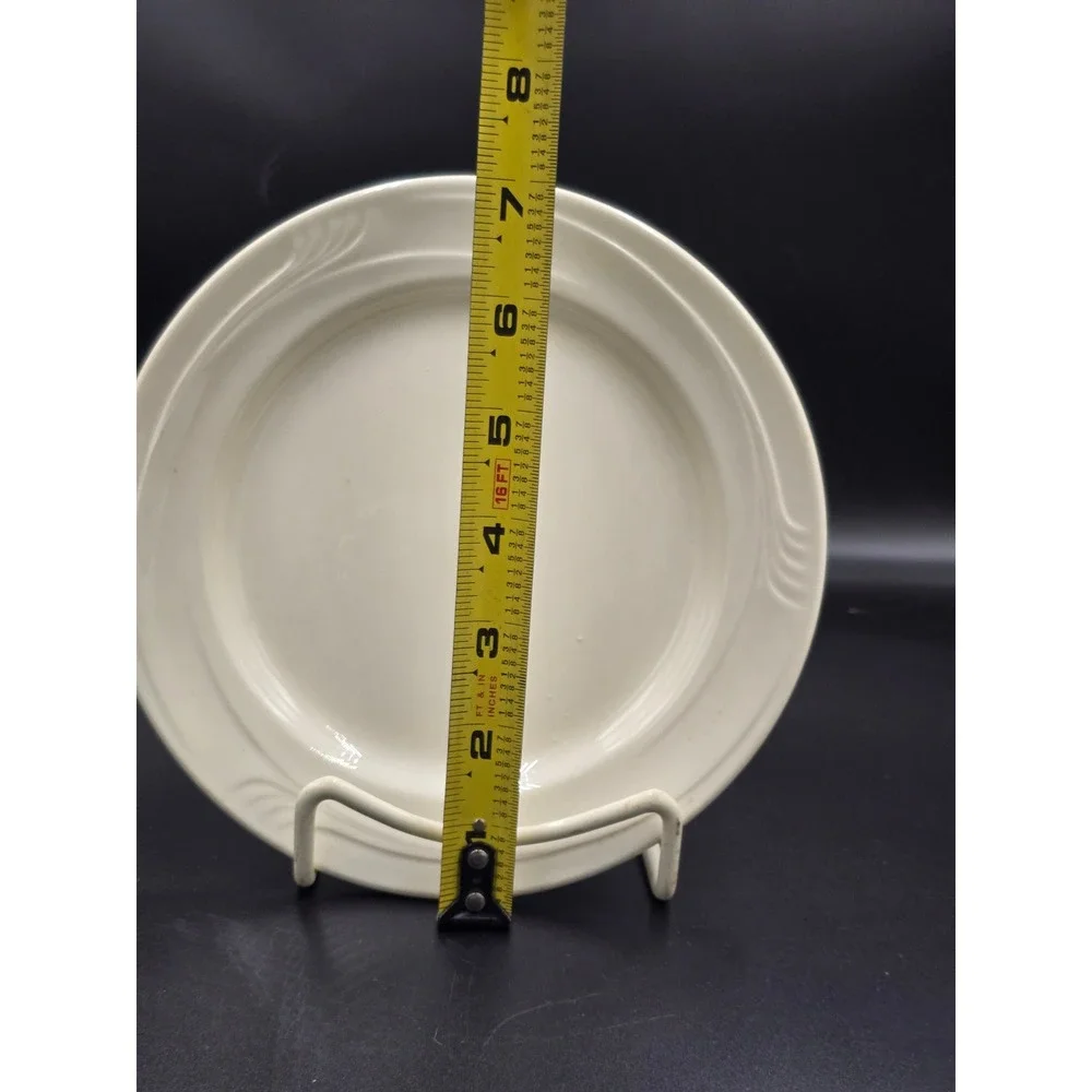Oneida Espree 9904A White Dinner Plate Elegant Swirl Rim‎ Vintage Hospitality